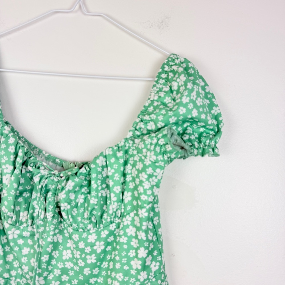 Princess Polly Floral Puff Sleeve Mini Romper 
Cottagecore Picnic Fairycore - Picture 6 of 8